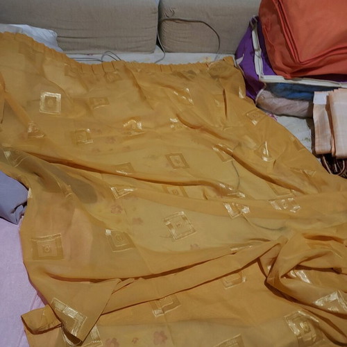 Curtain for balcony door croc-colored like new, width 1.20 and length 2.15
