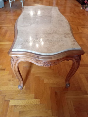 Vintage τραπεζάκι σαλονιού Louis XV μεταχειρισμένο, σκαλιστό ξύλο και μάρμαρο, χρήζει επισκευής