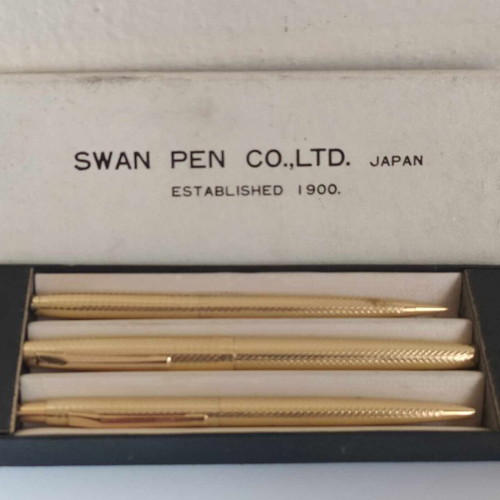 Swan Co Ltd Japan pen set new, gold plated with mechanical pencil and pen