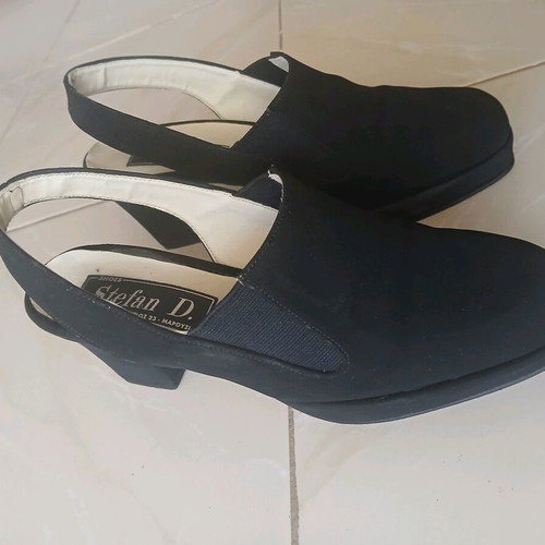 Suede pumps black used Stefan D. size 37