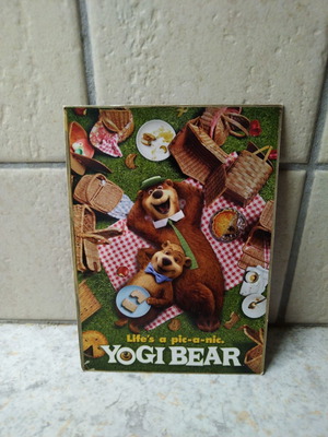Yogi bear μαγνήτης σαν καινούργιο 9Χ13εκ