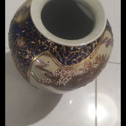 Satsuma vase used