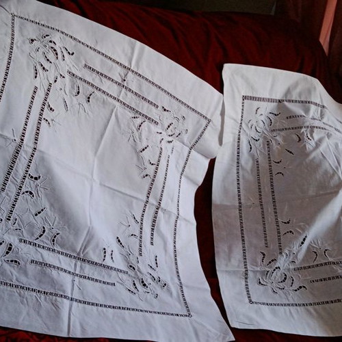 Table linens with cutwork embroidery and handmade large azur, new, set of 2