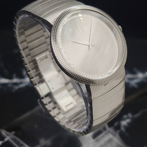 Christian Dior La D de Dior CD043110 watch like new, silver