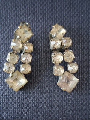 Vintage 60's earrings with rhinestones used, silver, clip-on