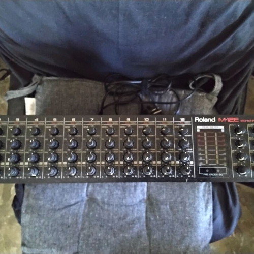 Roland M-12E Rack Mixer used in very good condition