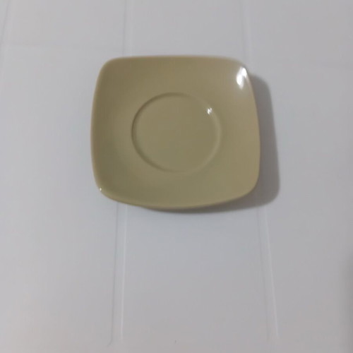 Tea or coffee set like new with 6 cups and accessories