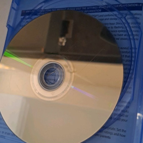 Fifa 18 PS4 used with minor scratches on the disc