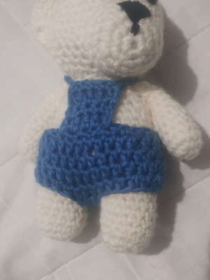 Amigurumi bear with overalls new