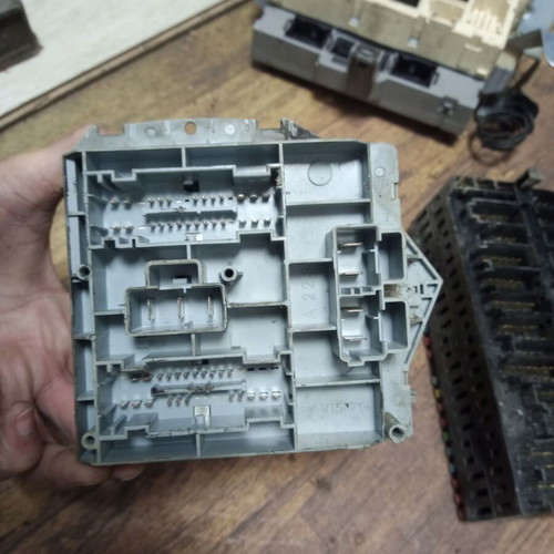Fuse box Alfa Romeo 147 1.9 JTD used, 51742420
