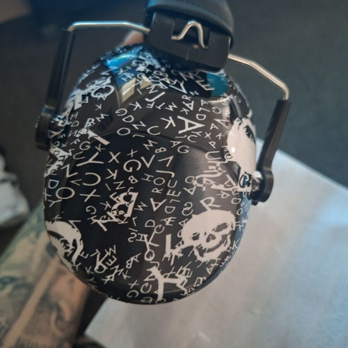 Slim Skull Noise Cancelling Earmuffs for Kids new