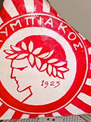 Συλλεκτικό μάρμαρο με τον Ολυμπιακό