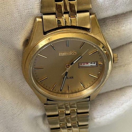 Seiko SNE036 Solar watch like new, gold tone, men's
