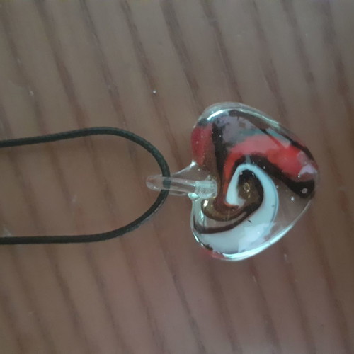 Murano heart necklace new, short