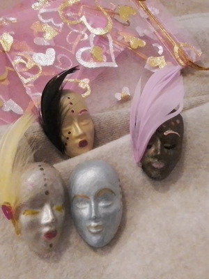 Lapel Pins set of 4 like new, hand-painted plaster artistic masks