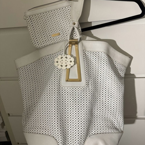 Emporio Armani leather shoulder bag like new, white