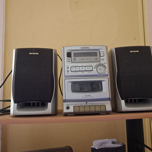 Aiwa ηχοσύστημα μεταχειρισμένο με ραδιόφωνο και κασέτα
