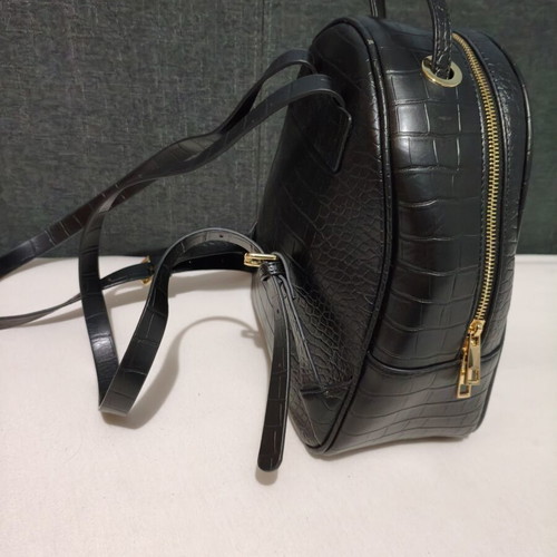 Zara backpack medium size black like new