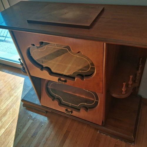 Classic vintage bar furniture like new, solid wood