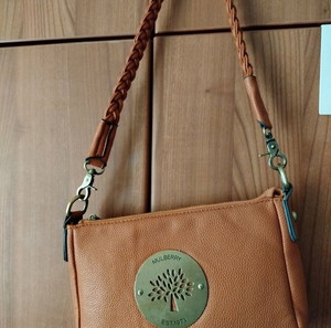 Γνήσια Δερμάτινη Τσάντα Mulberry – Κλασικό & Διαχρονικό Στυλ
