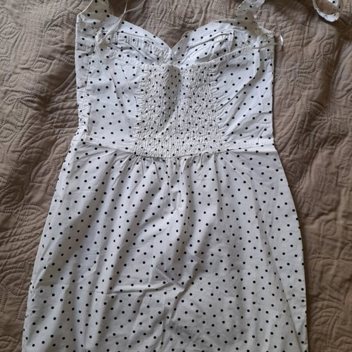 Bershka mini polka dot dress like new, -  7,00 - Vendora.cy