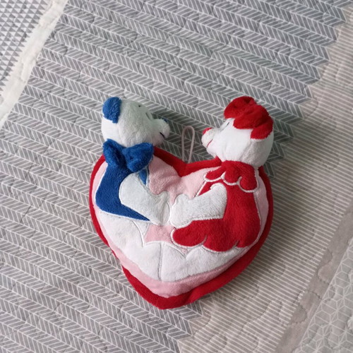 Hanging plush like new