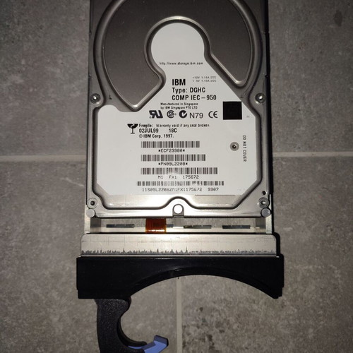 IBM 7133 D40 Storage Enclosure with 16 x IBM SSA 18.2GB and SSA Controller used