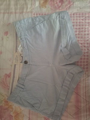 H&M shorts size L 40 12, white and blue
