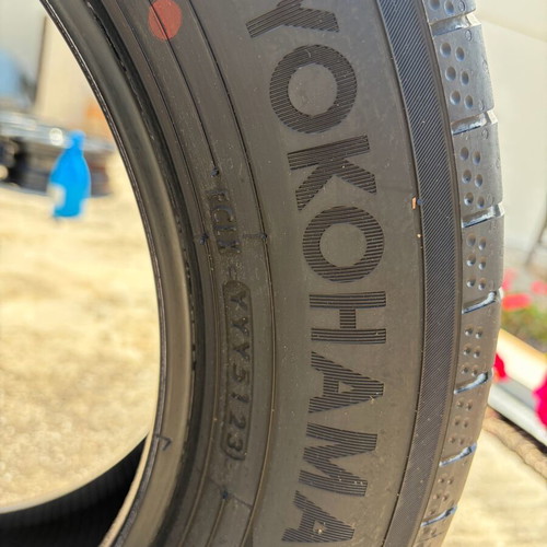 Yokohama BlueEarth GT Tires 185/65/15 like new