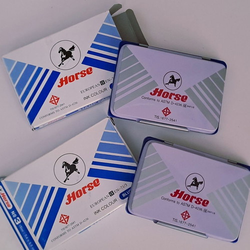 Horse stamp ink and pad set like new