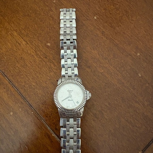 TISSOT Ballade 24MM women's watch used, silver dial