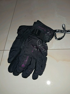 Cairn ski gloves women's size 7.5 like new