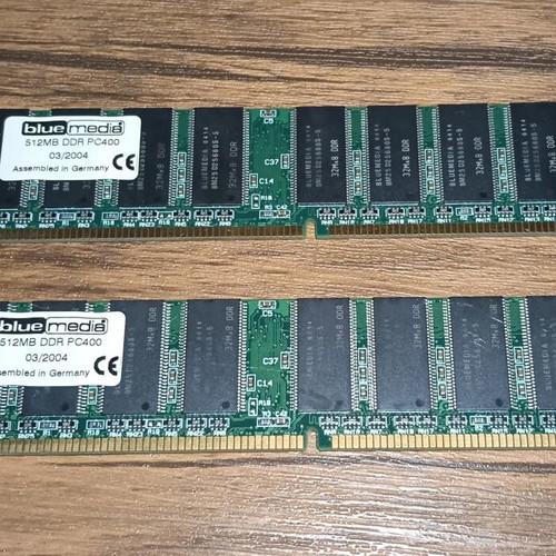 Blue Media 512MB DDR PC400 RAM used, pack of 2