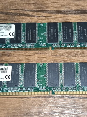Blue Media 512MB DDR PC400 RAM употребяван, комплект от 2