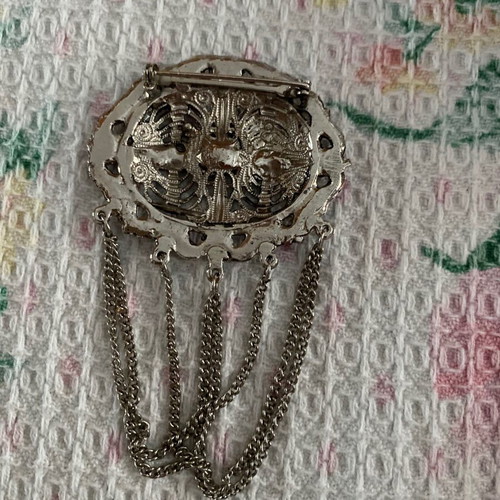 Vintage silver brooch, missing stones