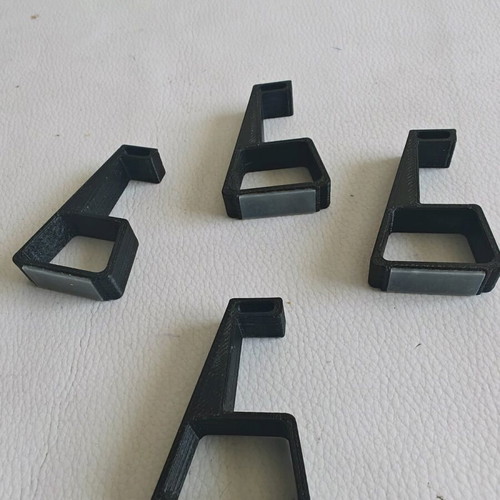 Playstation 4 bases like new, hard plastic