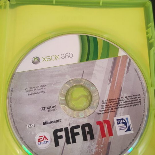 Fifa 11 Xbox 360 used, complete with manual