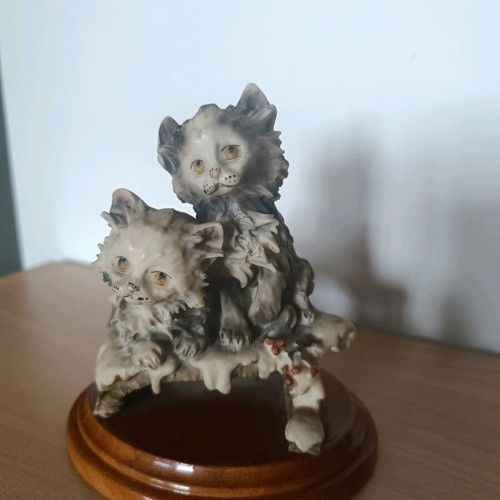 Decorative cats new
