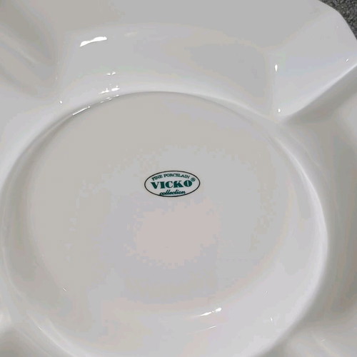 Porcelain serving platter 5 sections like new, diameter 31 cm
