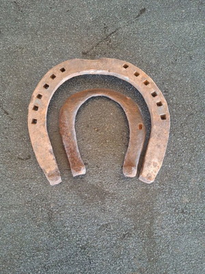 Horseshoes used, set of two, one large and one small