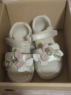 Mayoral girl shoes size 20 used