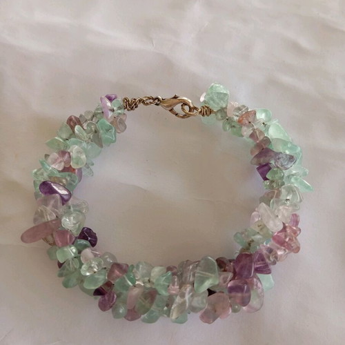 Handmade bracelet with green and purple stones, length 22 cm