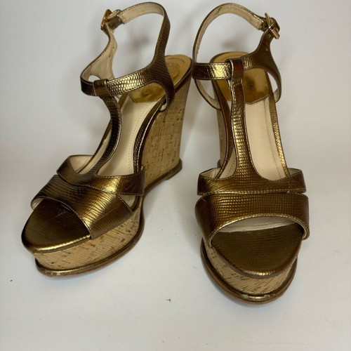 Vince Camuto gold platforms like new, size 38