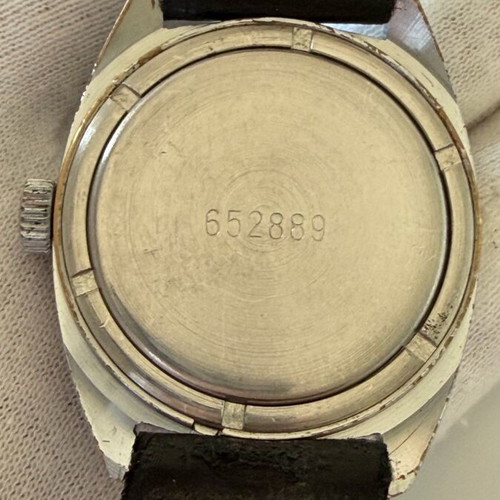 Raketa mechanical watch used with Roman numerals, men's