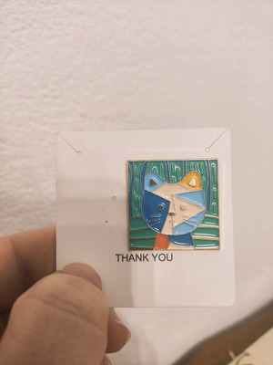 Geometric Art Cat Pin new