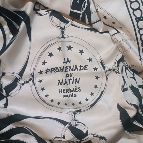 Authentic Hermès Carré 140 Double Face Bandana scarf like new