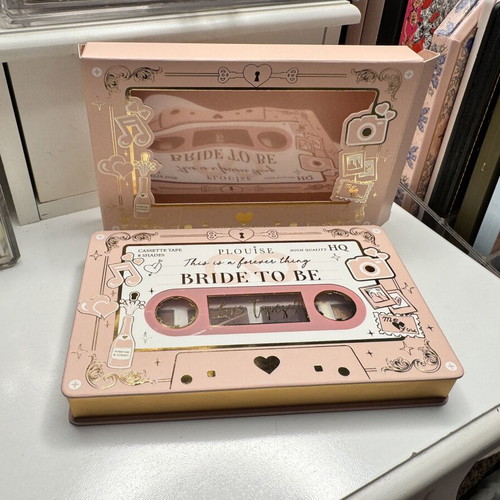 Plouise Bride To Be Palette new
