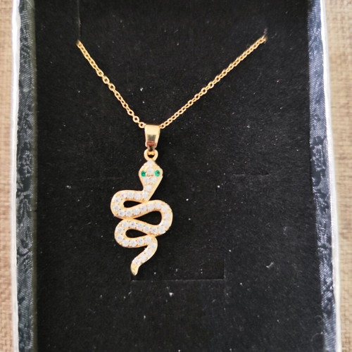 Snake necklace new