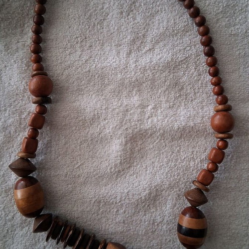 Necklace like new, minimally worn