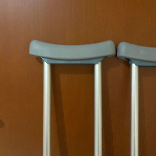 Adjustable Aluminum Crutches Large new Medical Brace